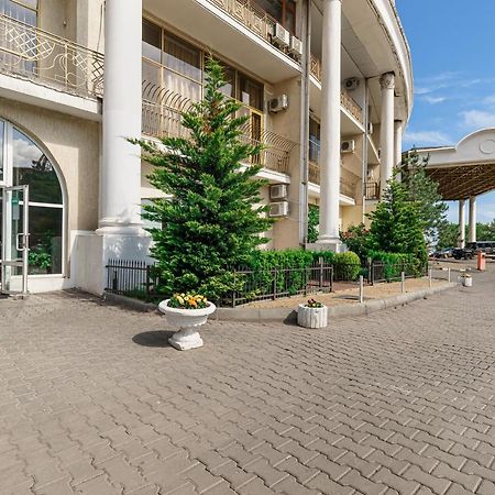Arcadia Palace 2-Bedrooms Apartment With Terrace Odesa Exterior foto