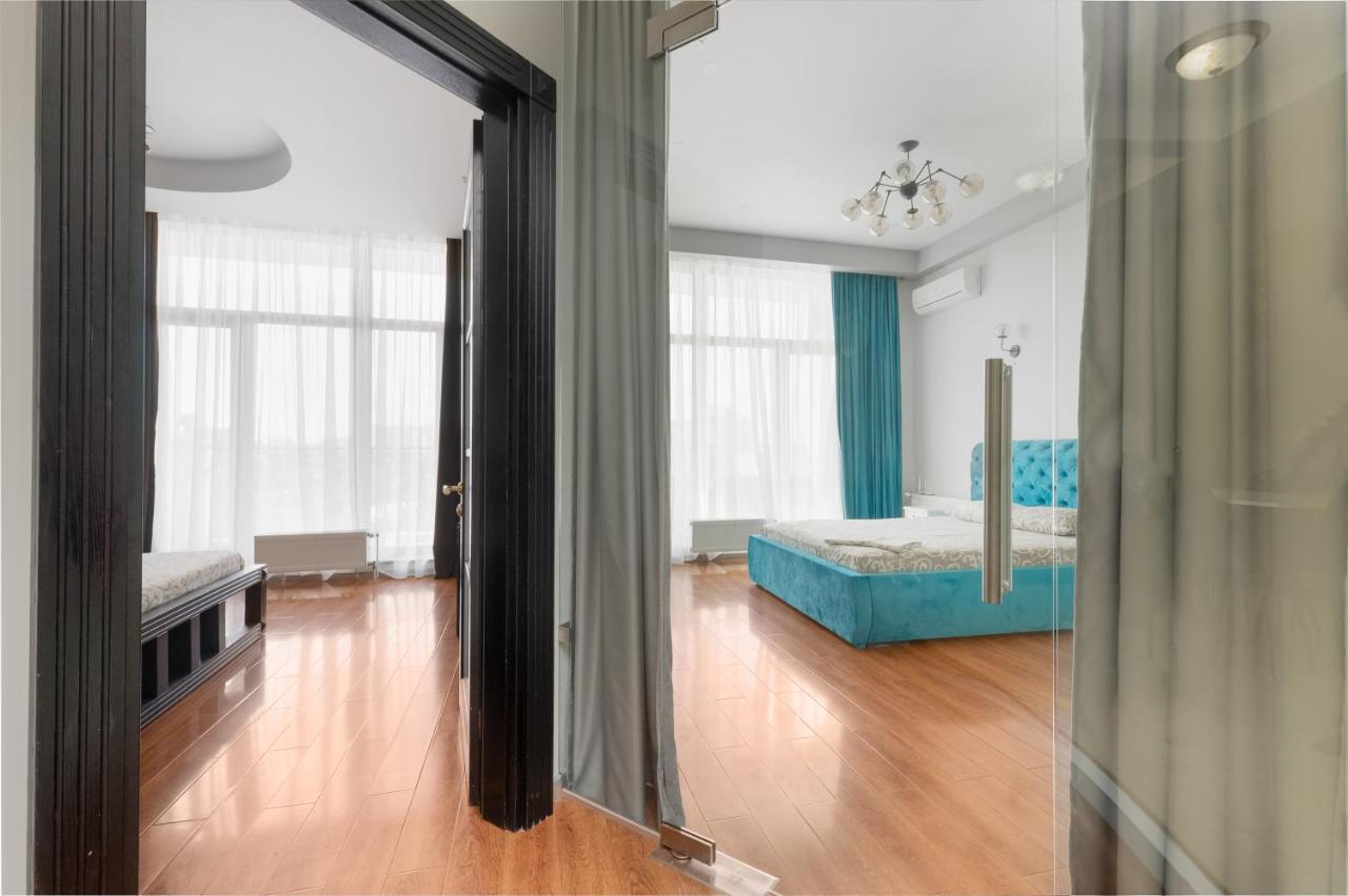 Arcadia Palace 2-Bedrooms Apartment With Terrace Odesa Exterior foto