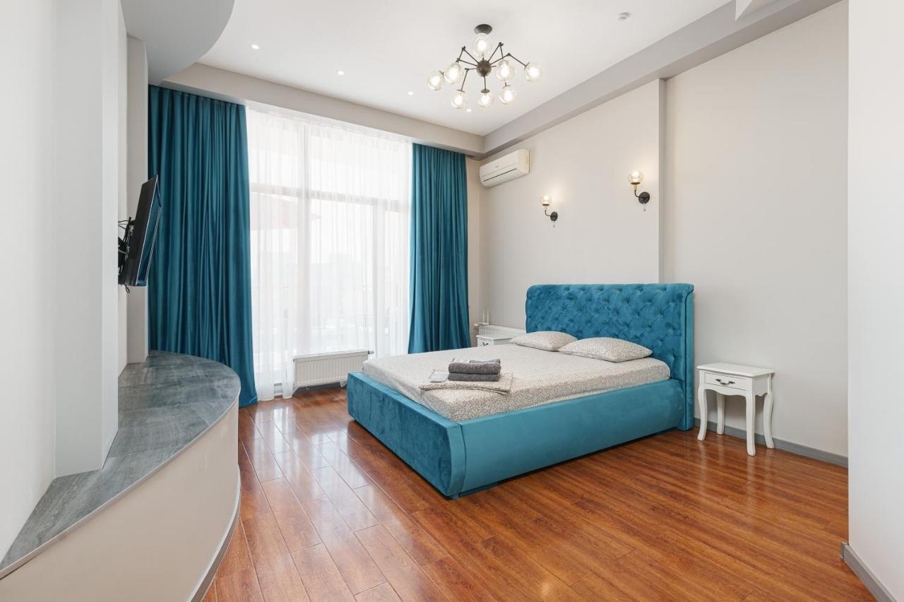 Arcadia Palace 2-Bedrooms Apartment With Terrace Odesa Exterior foto
