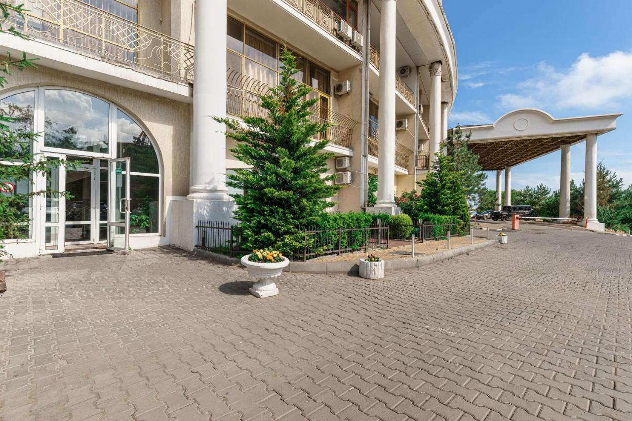 Arcadia Palace 2-Bedrooms Apartment With Terrace Odesa Exterior foto