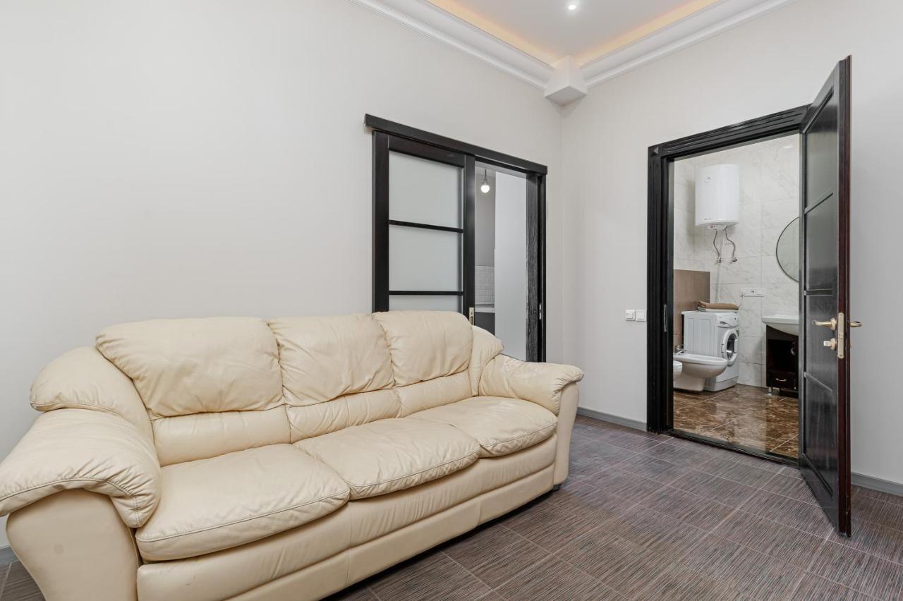 Arcadia Palace 2-Bedrooms Apartment With Terrace Odesa Exterior foto