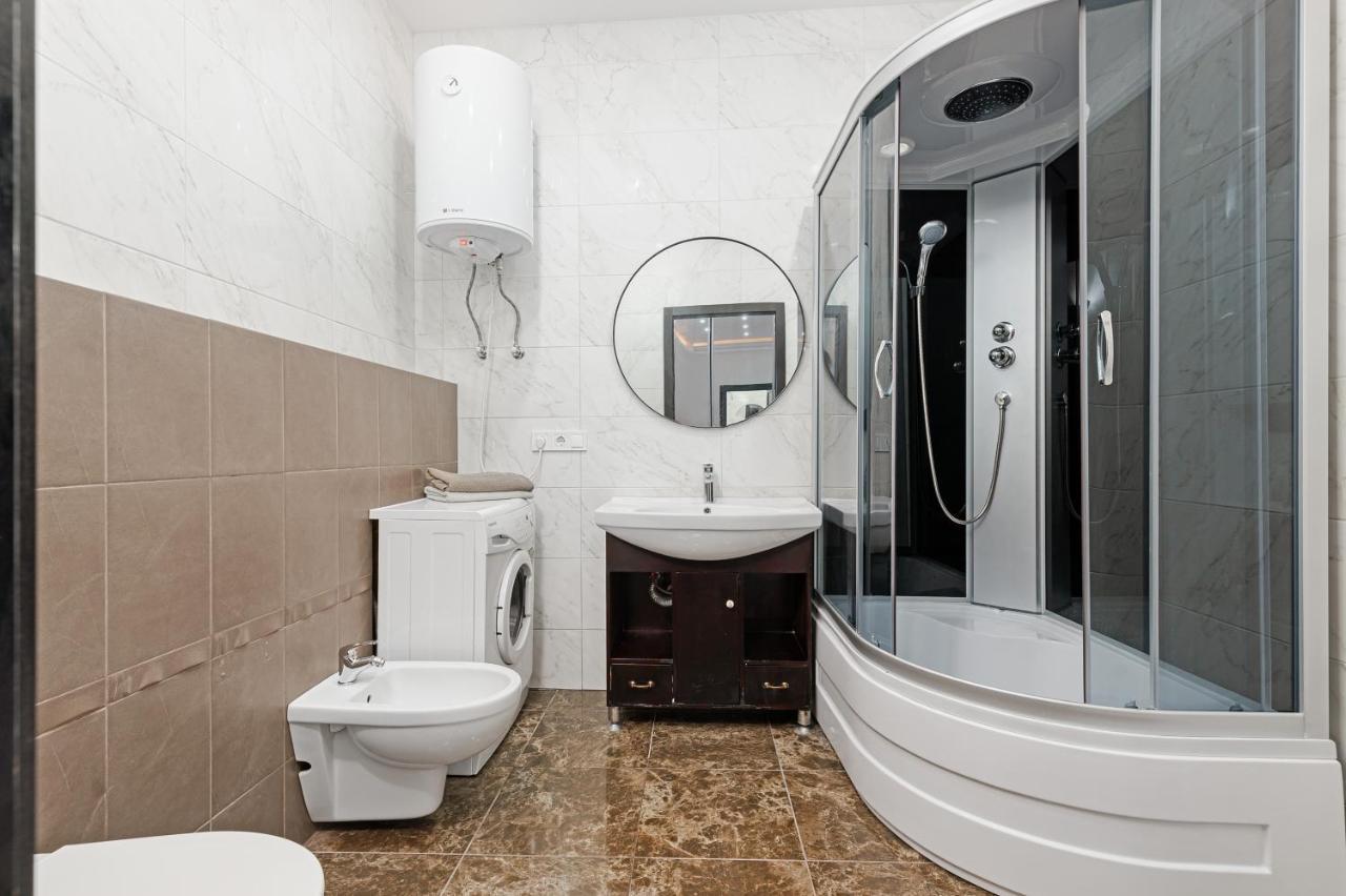 Arcadia Palace 2-Bedrooms Apartment With Terrace Odesa Exterior foto