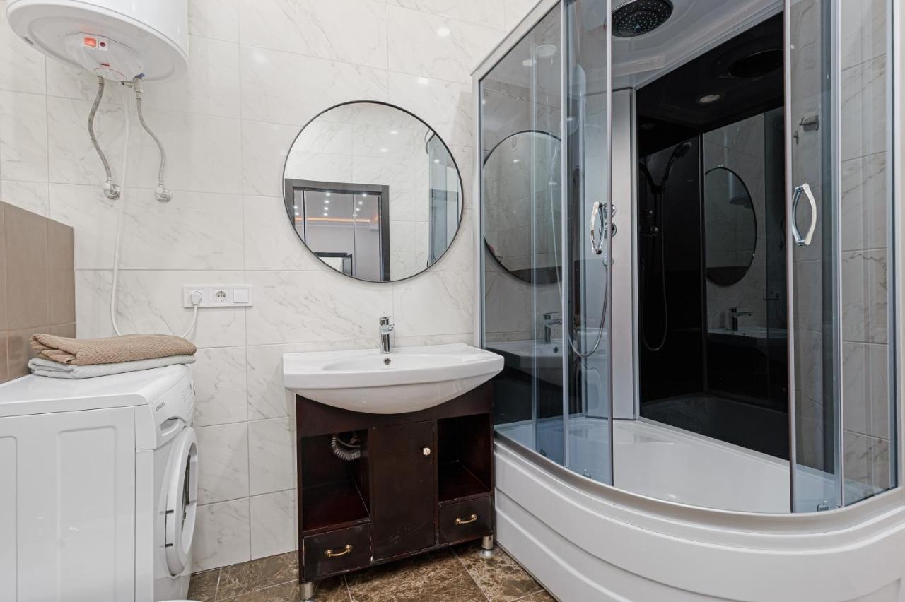 Arcadia Palace 2-Bedrooms Apartment With Terrace Odesa Exterior foto